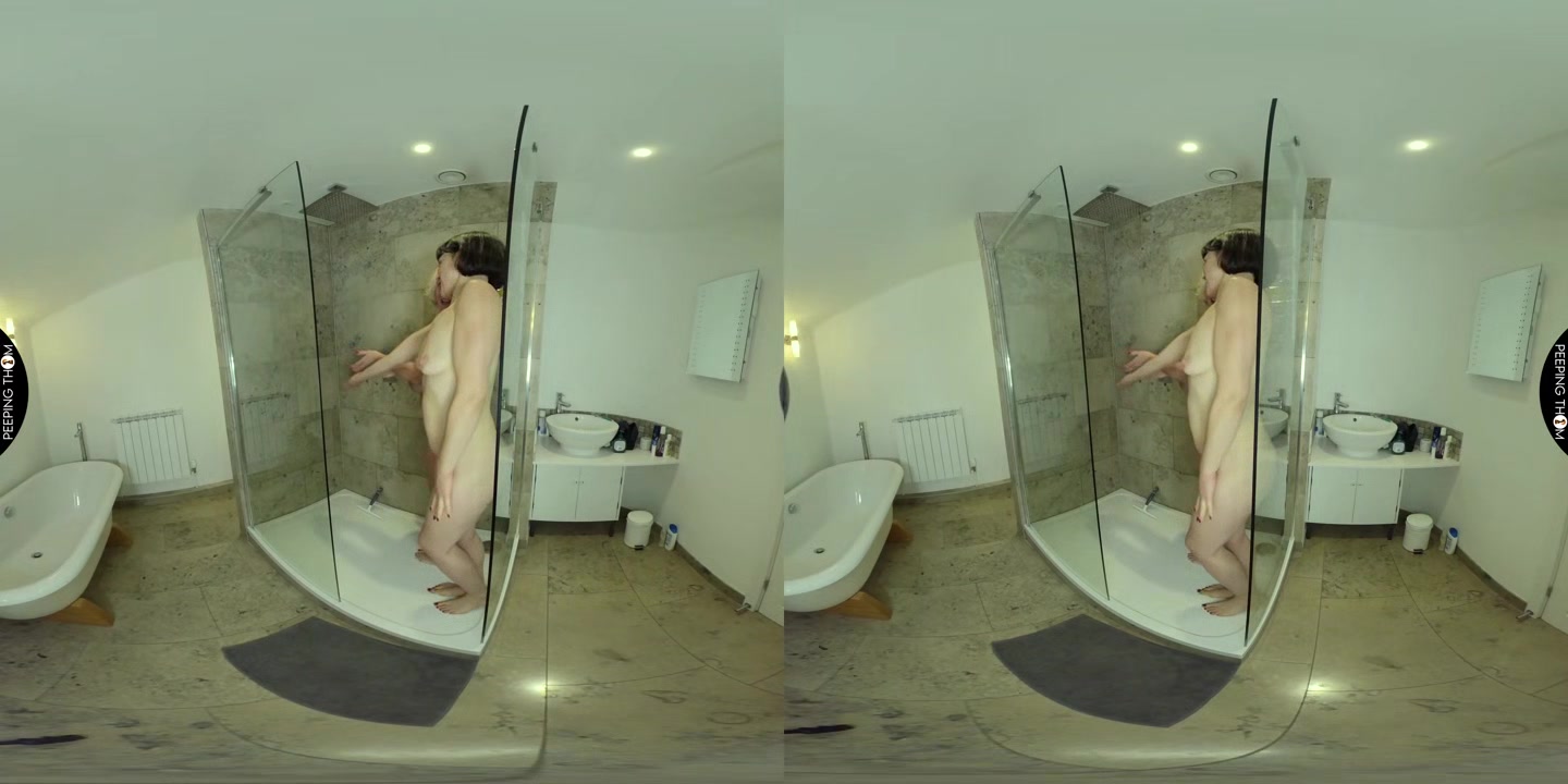 Camilla Creampie and Lucy Love - MILF Shower - PeepingThom