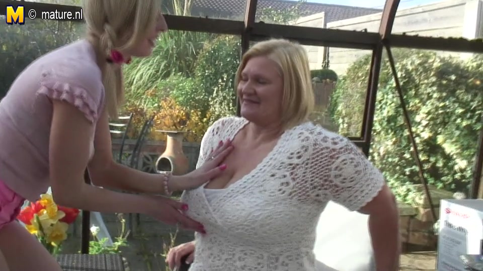 Old And Young Lesbians Make Out - MatureNL