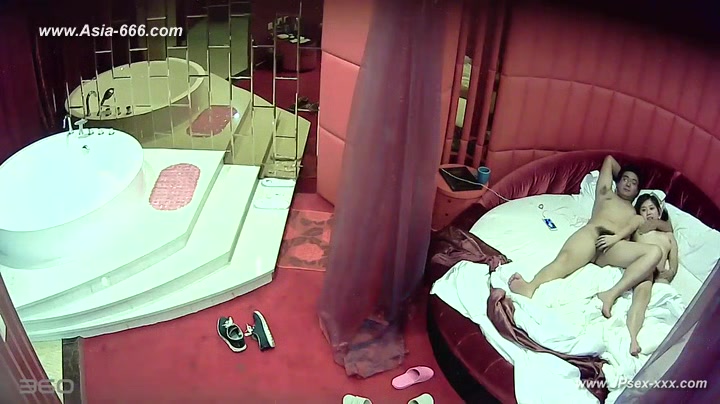 Hackers use the camera to remote monitoring of a lover's home life.149