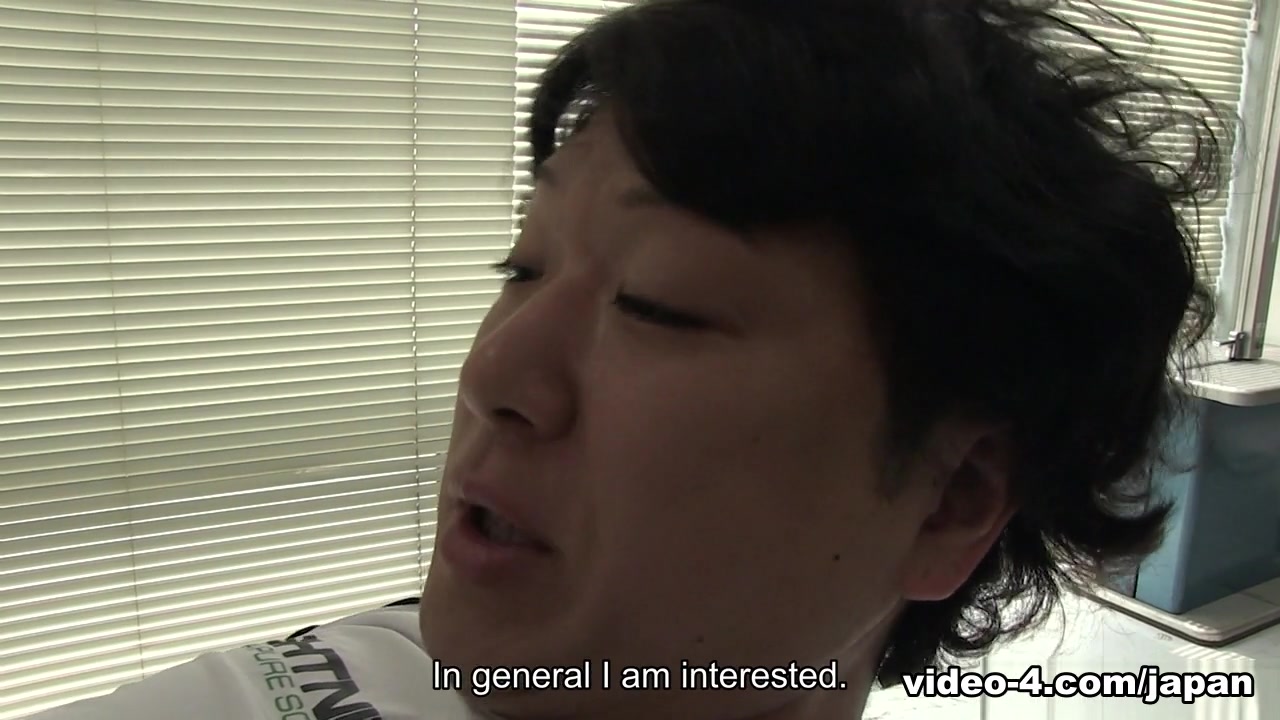 Nurse Sayaka Aishiro takes care of a patient's hurt cock - JapanHDV
