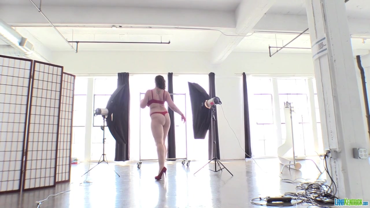 Lana Kendrick - Red Hot Christmas 2