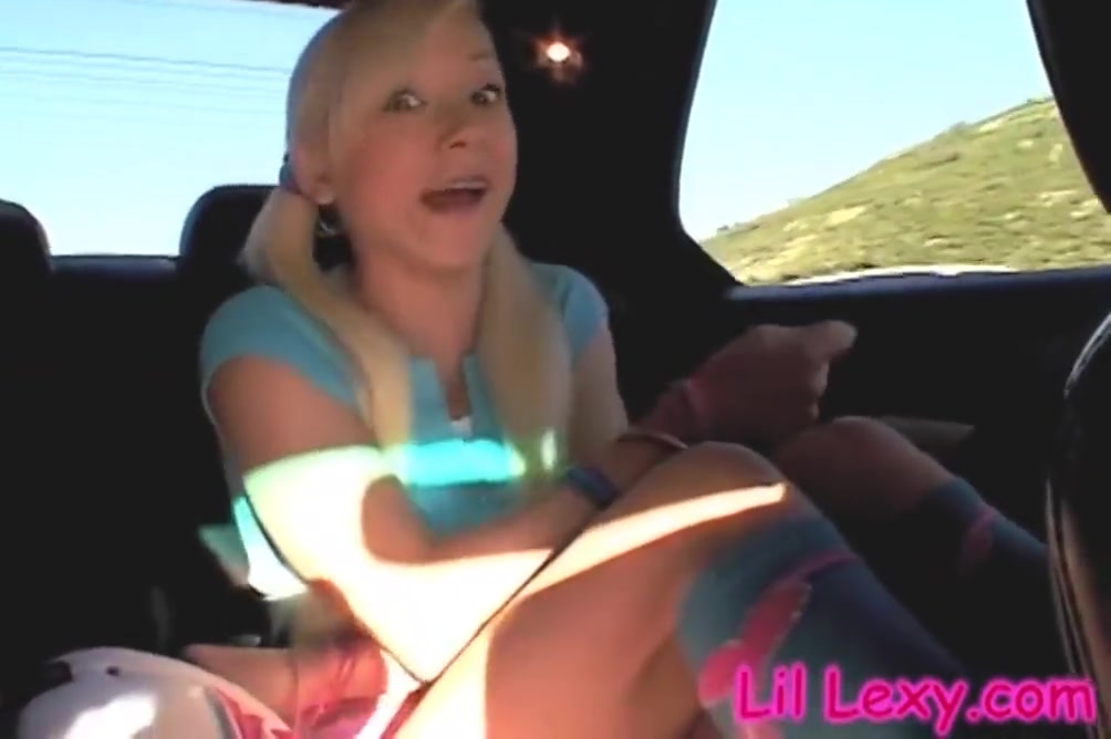 Lil Lexy - Masturbates In The Back Of A Car