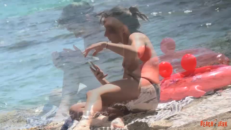 Topless rivals 05 - Natural showdown - BeachJerk