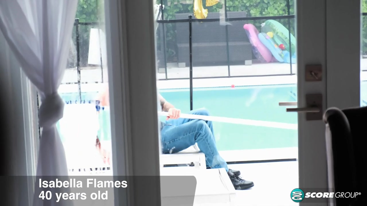 Young cock for Isabella Flames - Bustyoldsluts