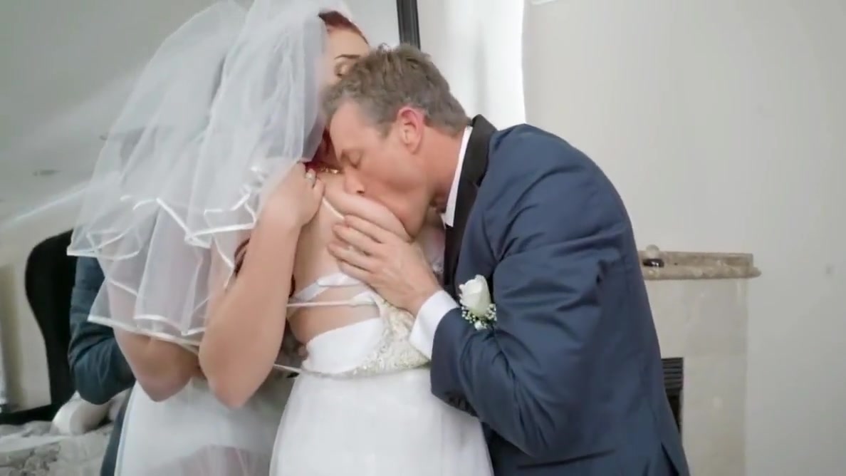 Suegro Le Rompe El Culo A Su Nuera Antes De Boda With Ginger Elle, Ryan Mclane And Step father In-law