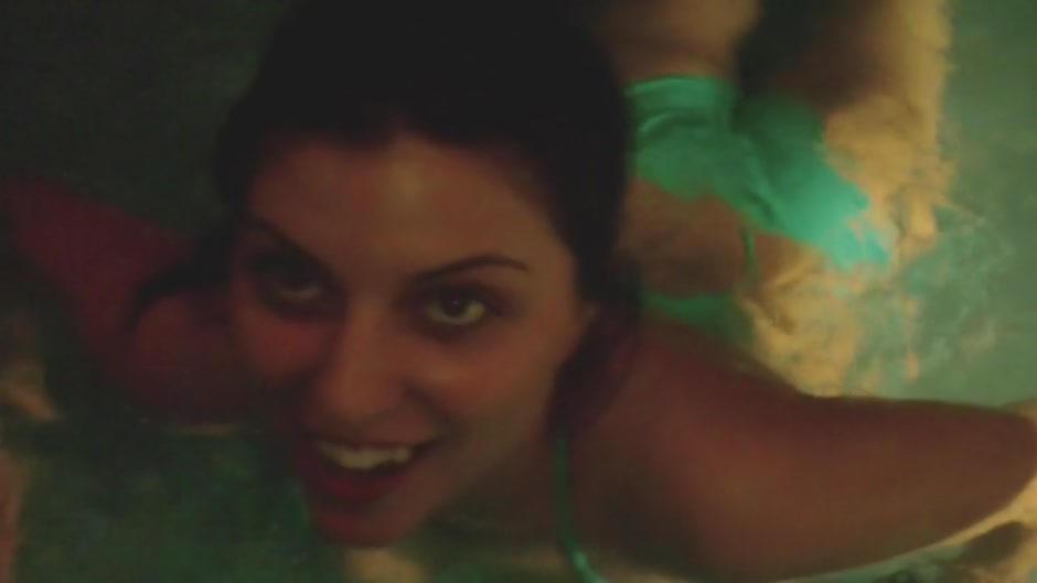 Lory in girl with sexy naked ass having hardcore sex