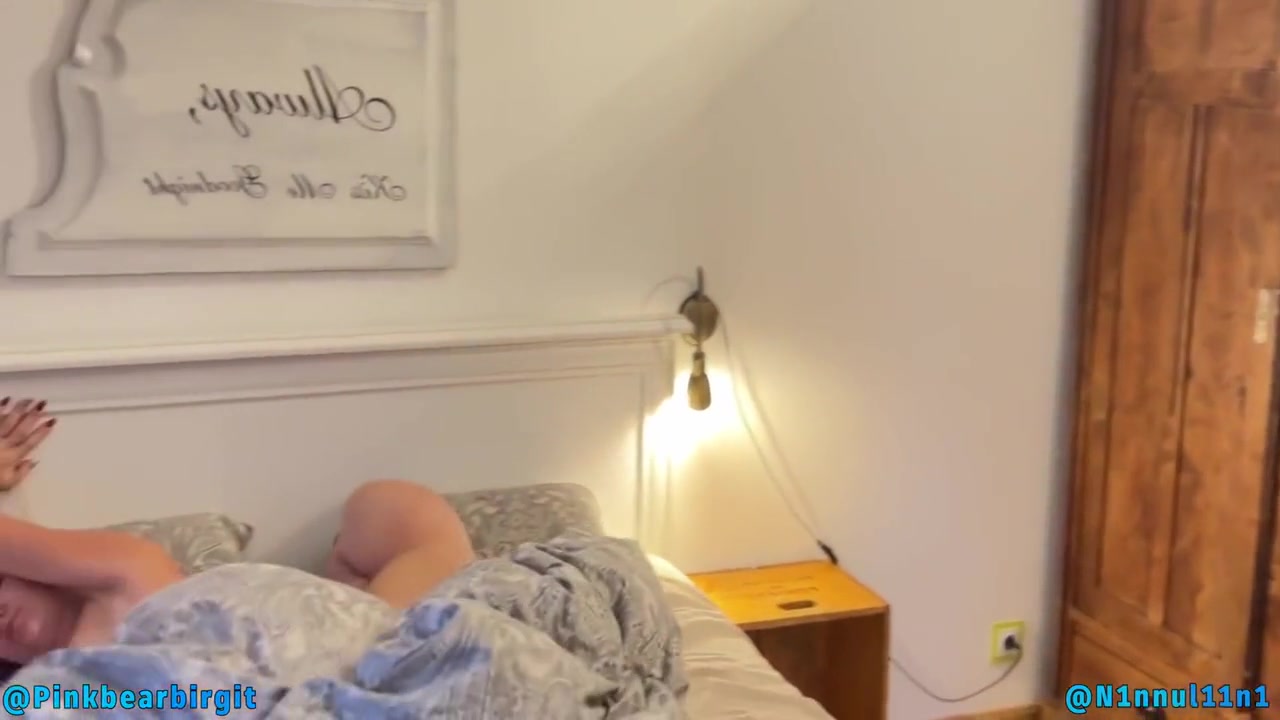 Morning Sex In Tattooed Amateur Girl Joined With Friends Couple After She Found Them Having Sex In The Morning - Ffm 10 Min