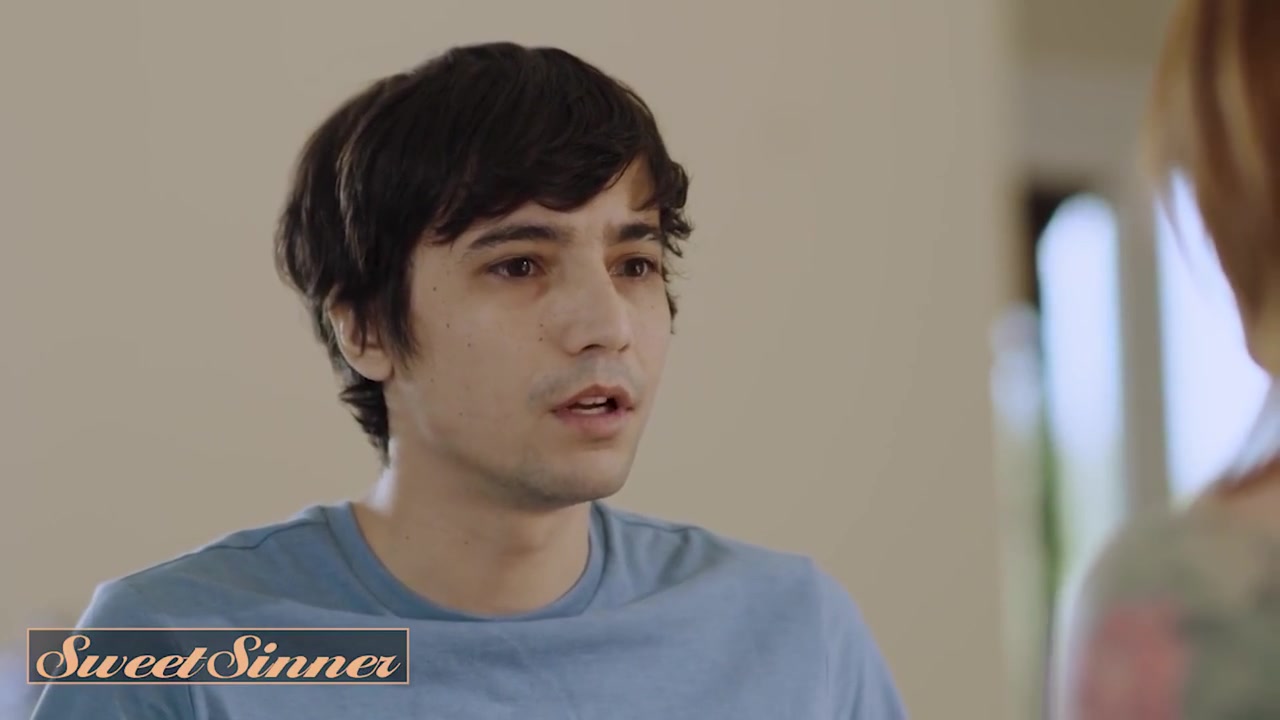 Ophia Locke Seduces Her Stepson Into A Hot Steamy Older - Younger Sex With Sophia Locke And Ricky Spanish