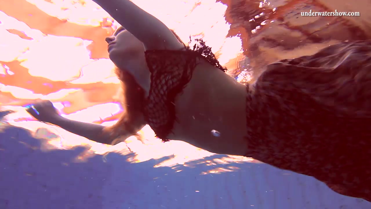 UnderwaterShow Video: Katka Matrosova