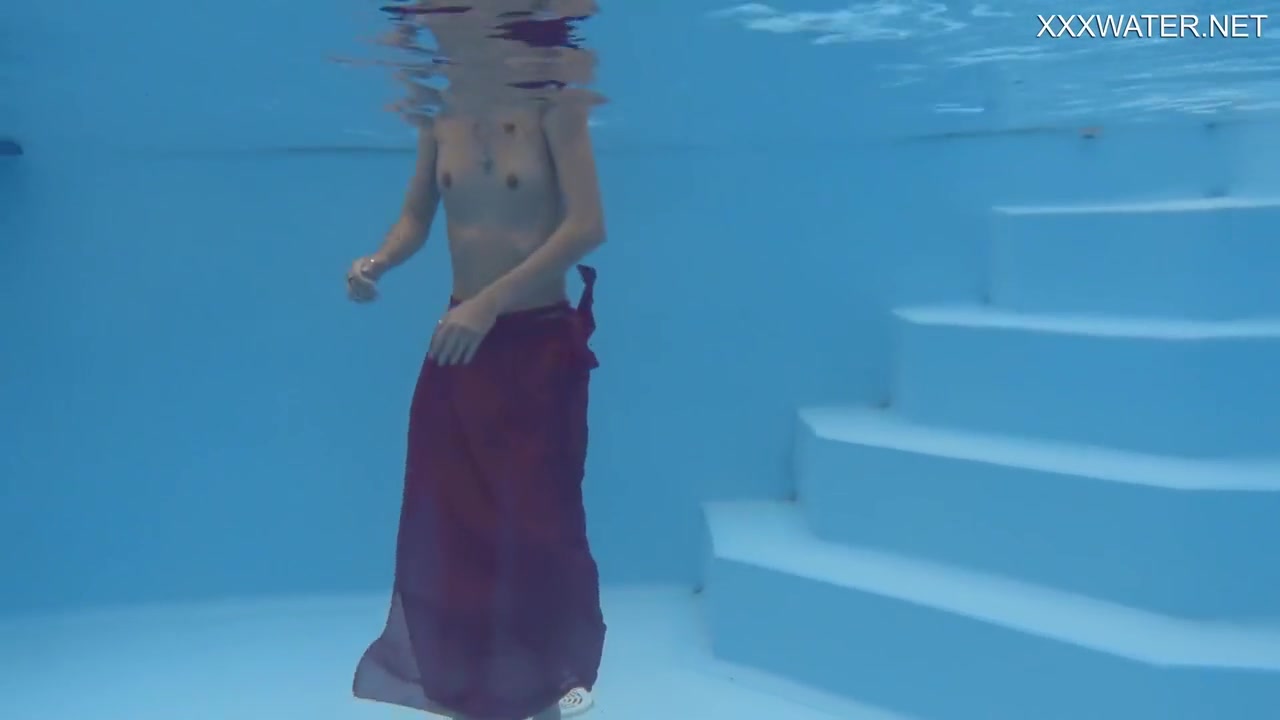 Hermione Ganger - Tiny Skinny Pornstar In The Pool
