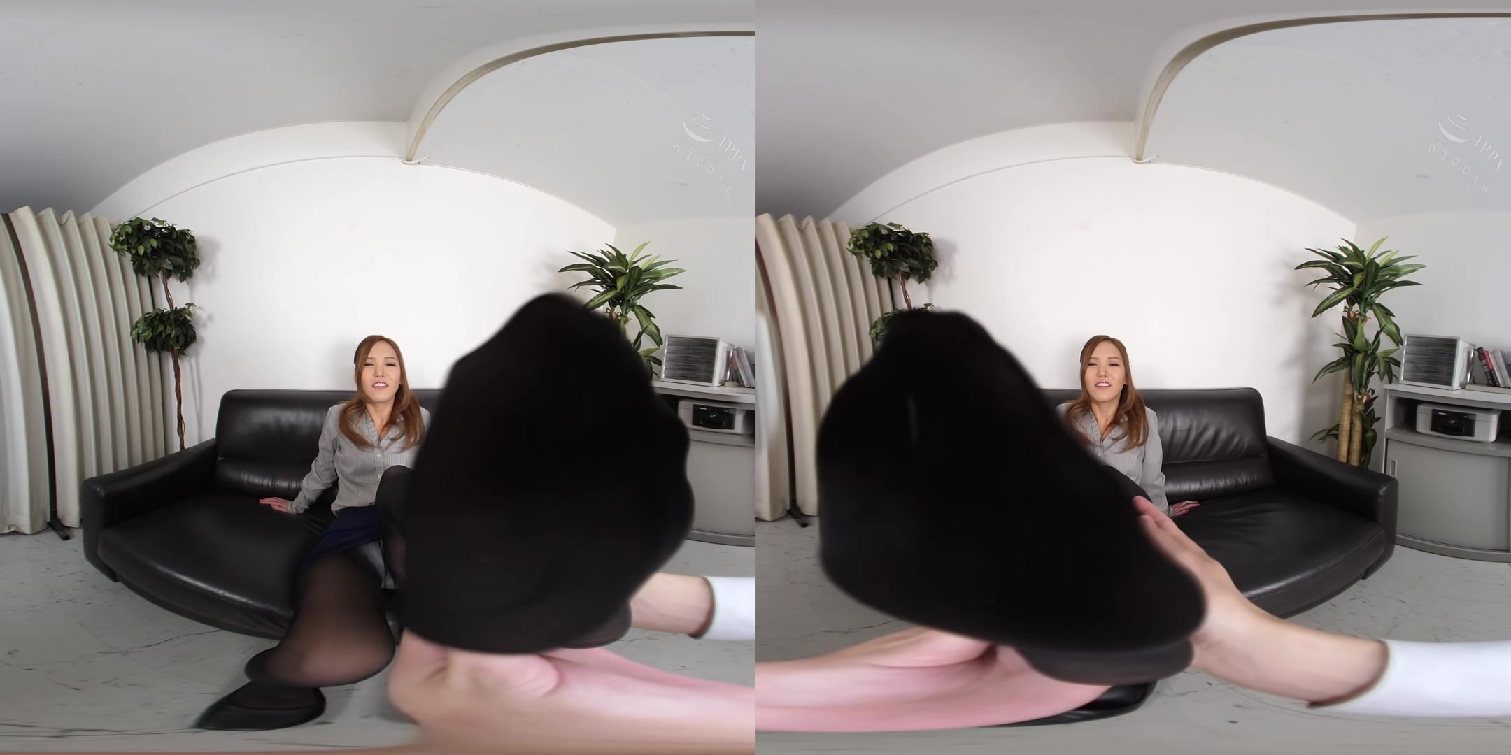 Seducing You with Pantyhose - OFFICEK’SVR