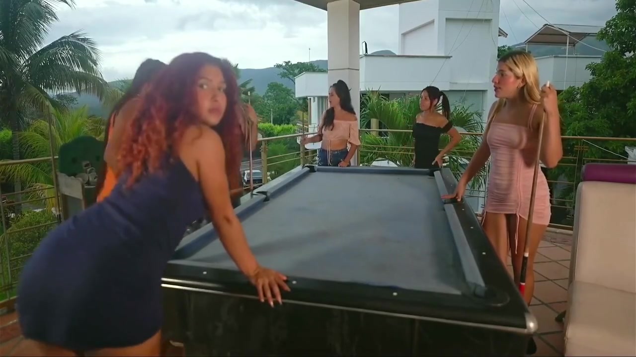 Latina Pussy Blowjob Chain