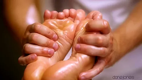 Rita Peach & Zazie Skymm in The Epic Try Not To Cum Challenge Vol 1 - SexyHub