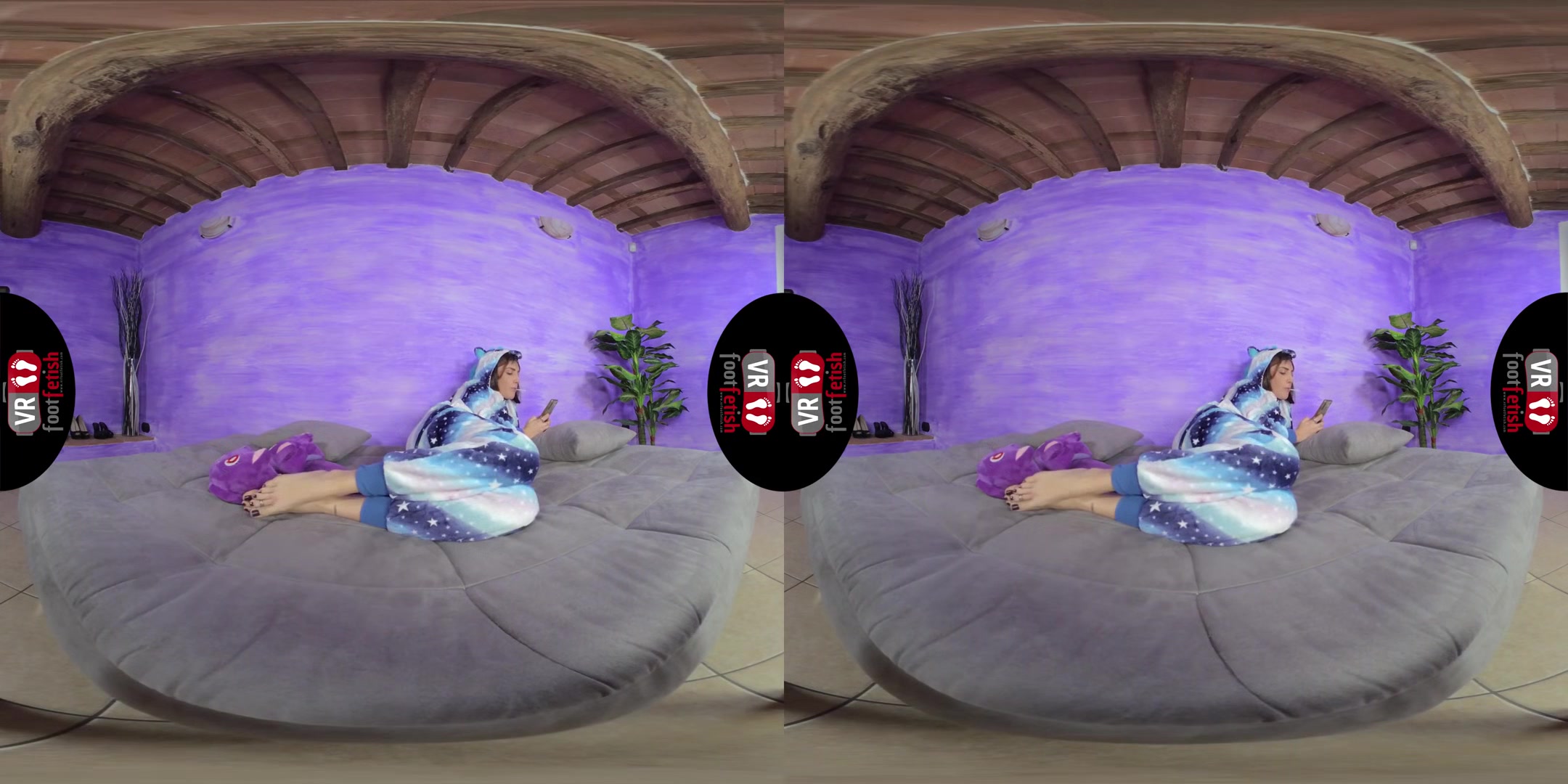 Stunning Aradia In A One-Piece Hooded Pajama And Purple Slippers - Amateur Foot Fetish 3D Porn Solo