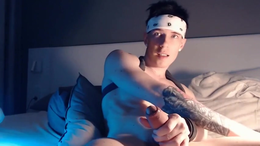 Briannhardone Cumshow