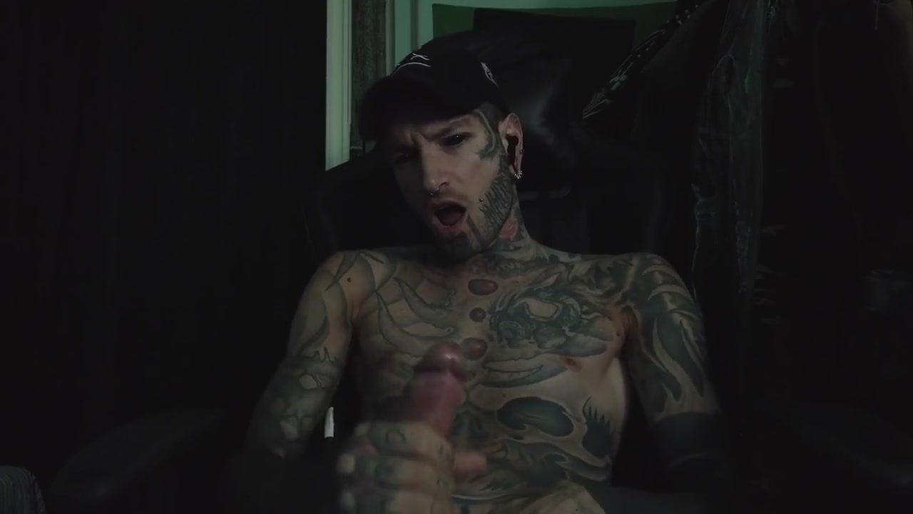 Jackoff In The Dark Cum All Over Myself