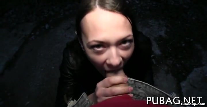 Deep drilling for babes pussy