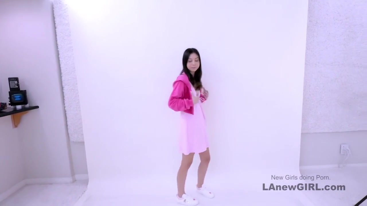 Cutest Teen 18+ Patiently Handles Sucks Cock