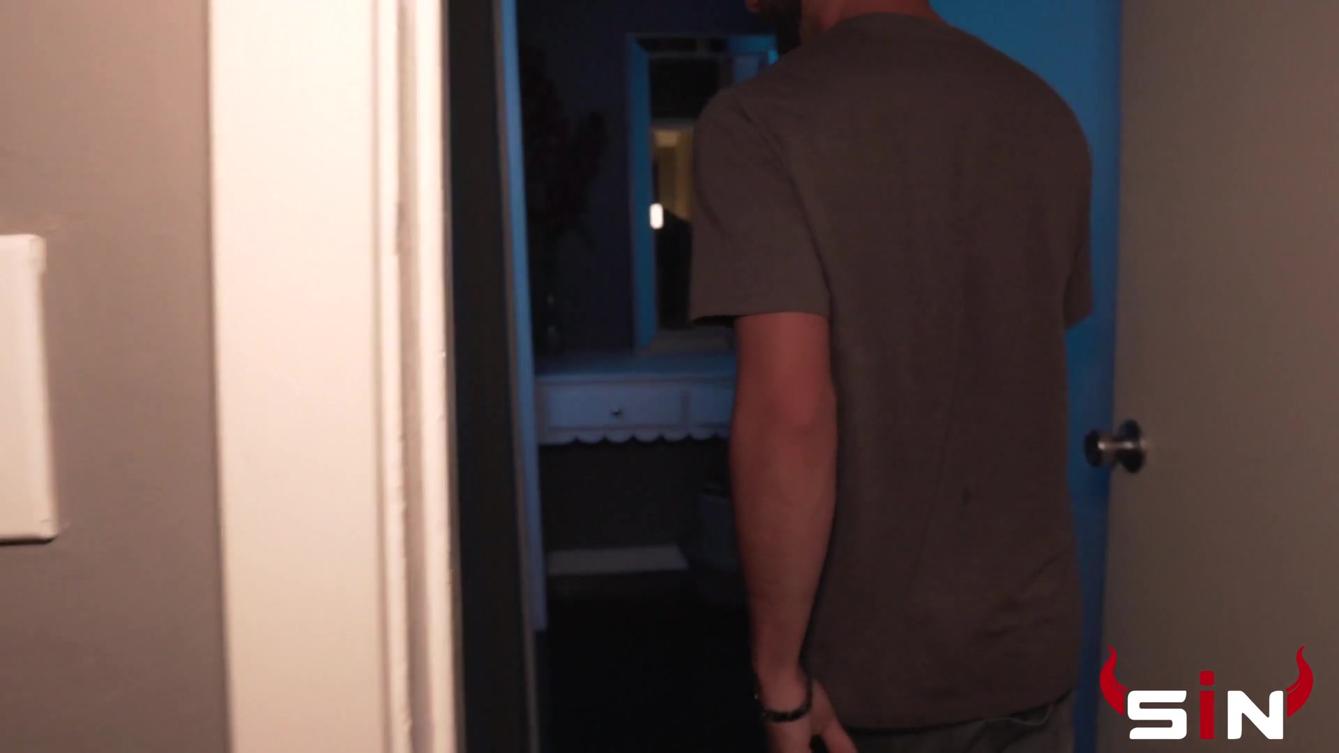 Sarah Lace Gets Tied Up And Fucked By Logan Long - Sex Movies Featuring I Sin