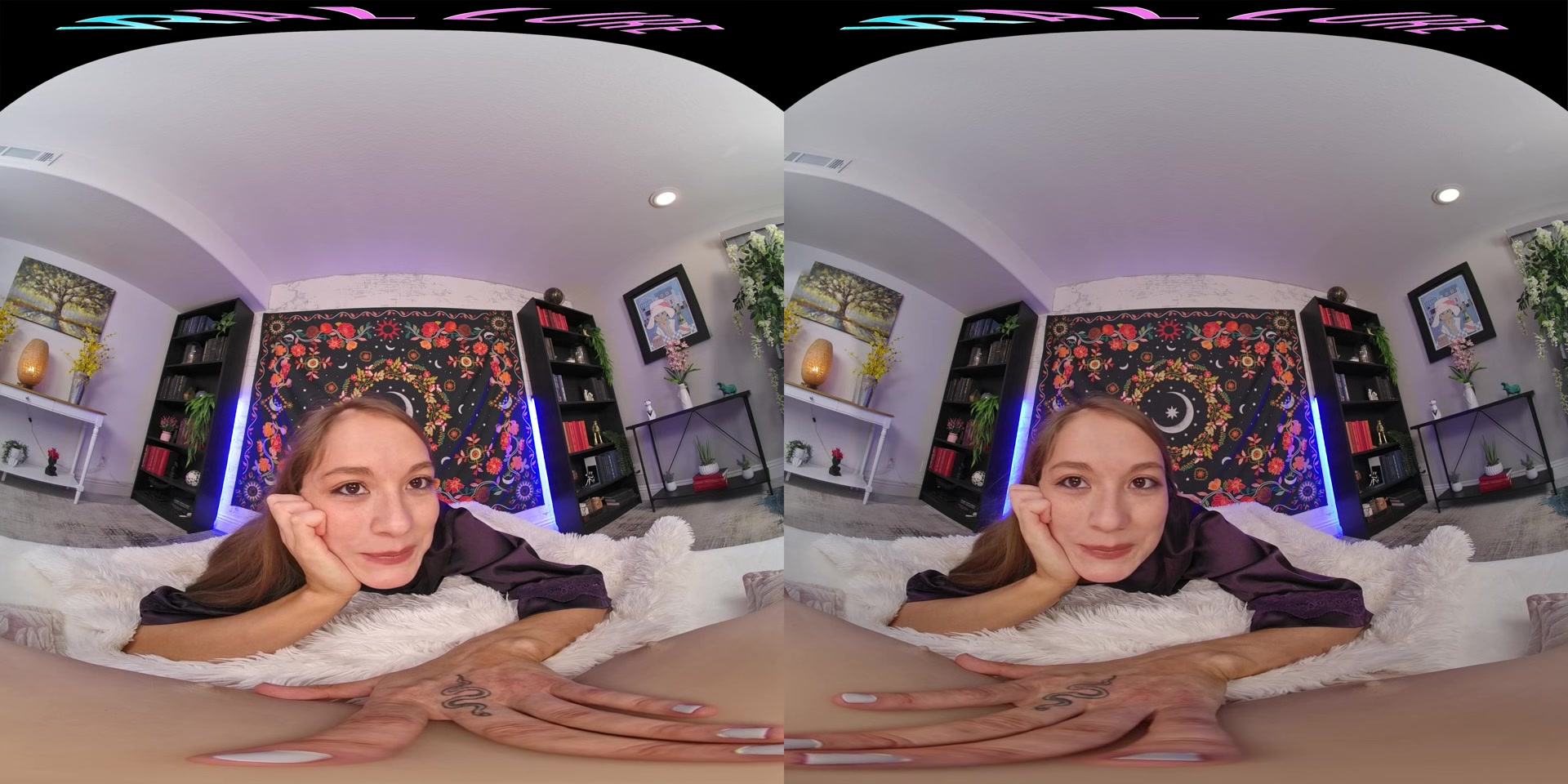 Mira Monroe - VR Porn Video
