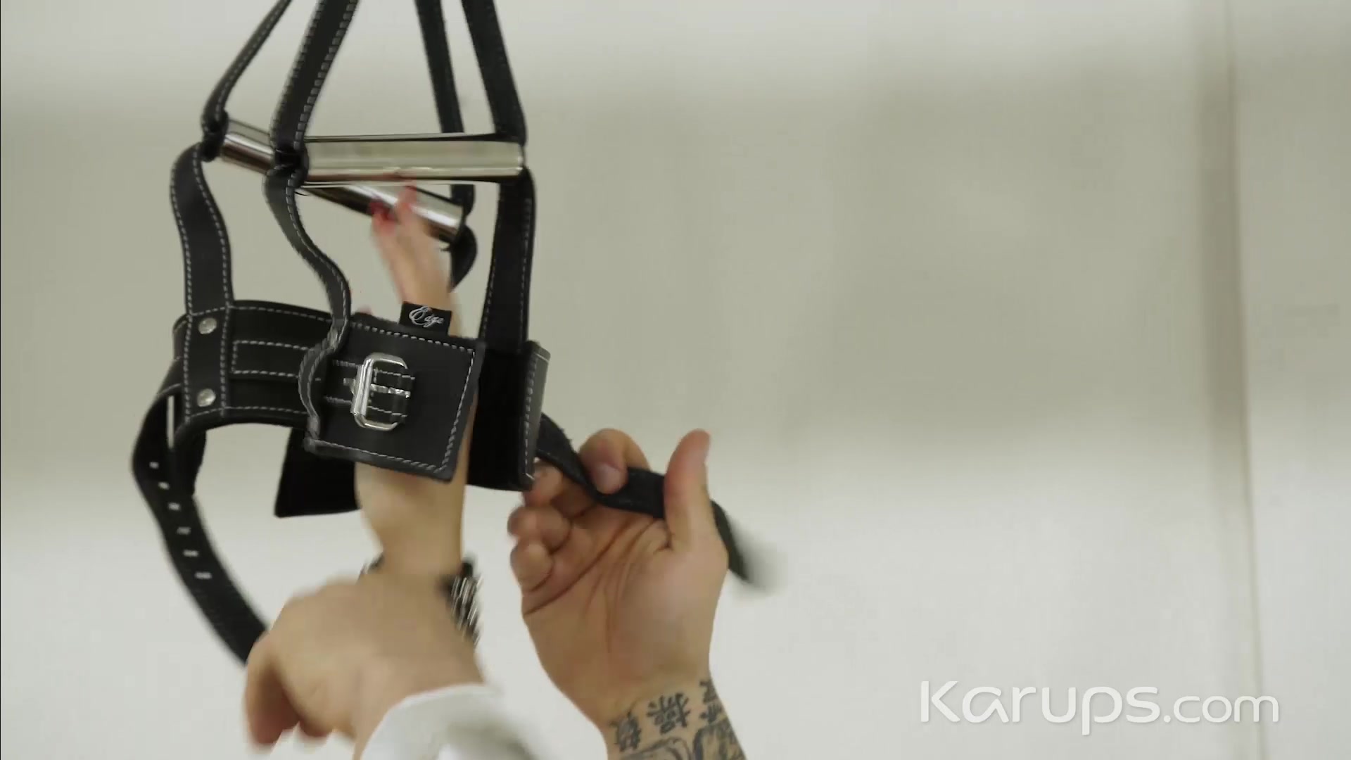 Victoria Voxxx - Karups