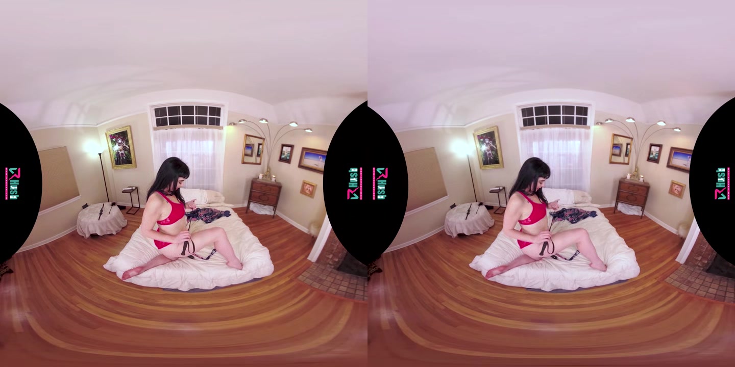 VRHUSH Siouxsie Q masturbating with a dildo in POV VR