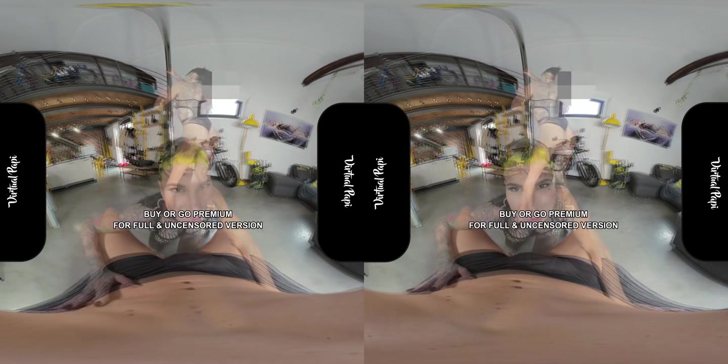 Split Tongue - VirtualPapi