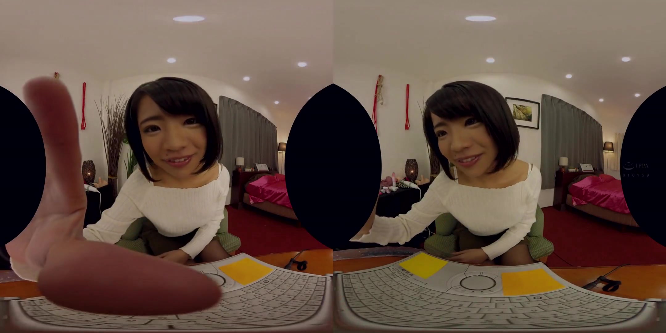 Saya Anri in Saya Anri Virtual Sex Through Live Chat with a Cute Woman - CasanovA