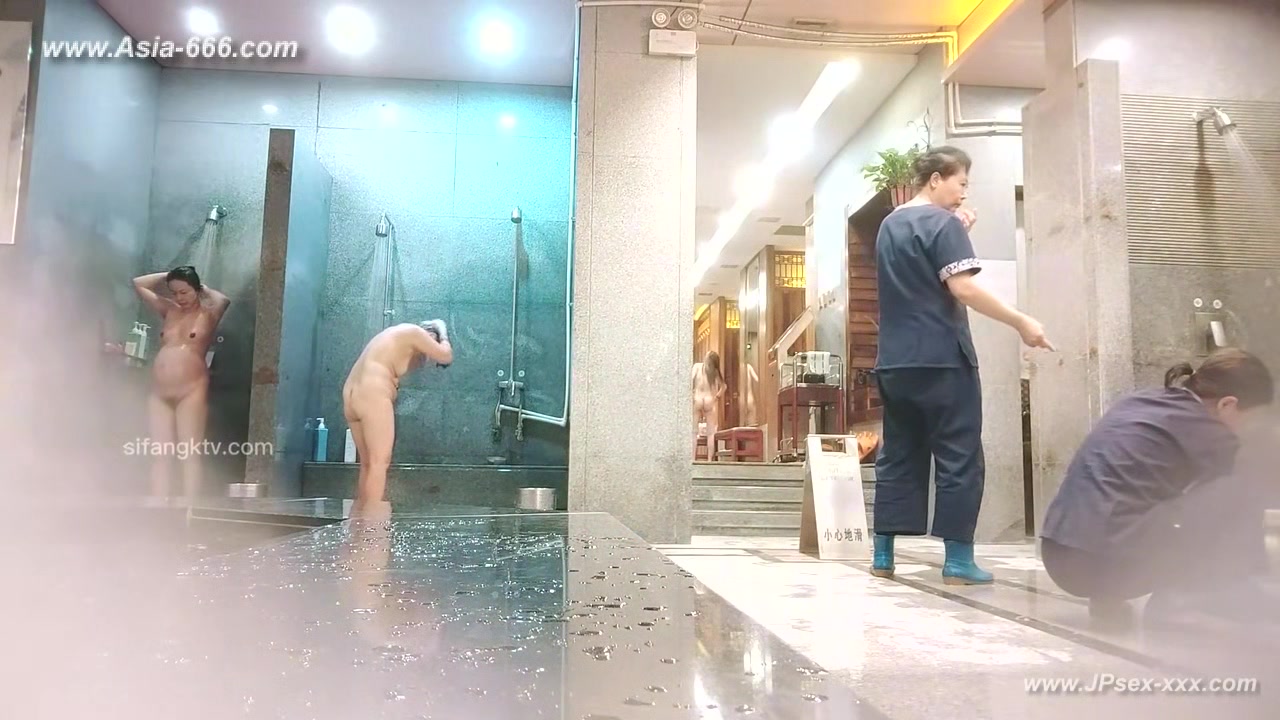 chinese public bathroom.3