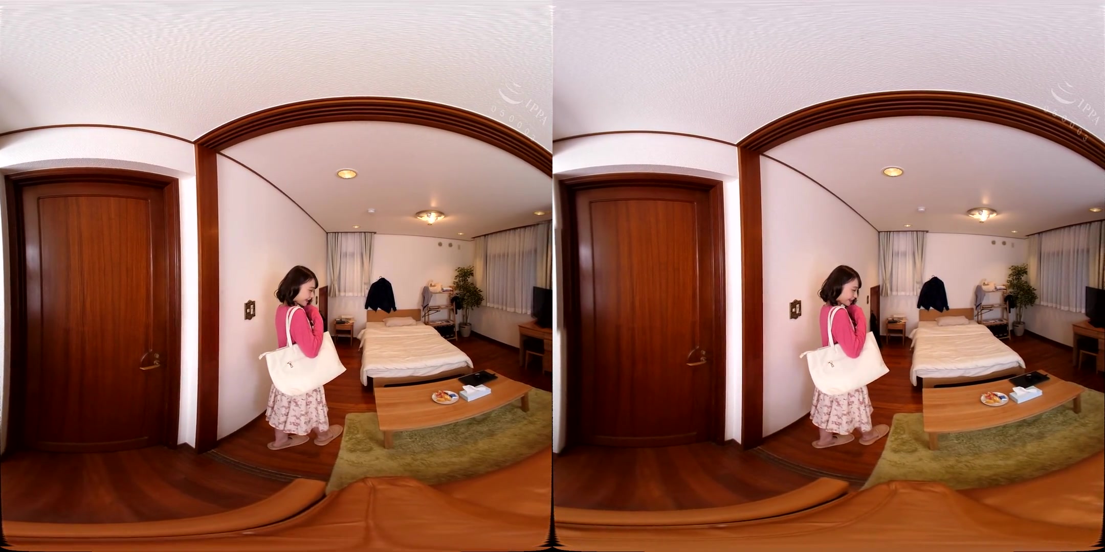 The Pretty Girl in the Club is your Girlfriend; Cute Japanese Virtual Girlfriend Experience