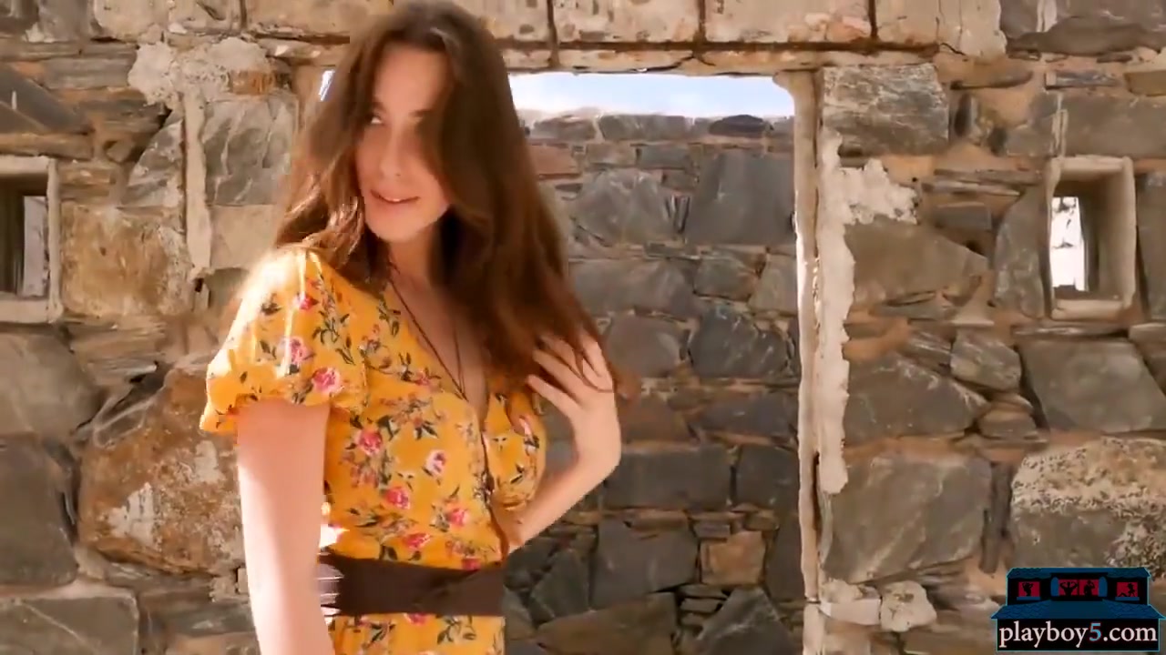 Sexy Brunette Babes Strip Naked In Outdoor Settings