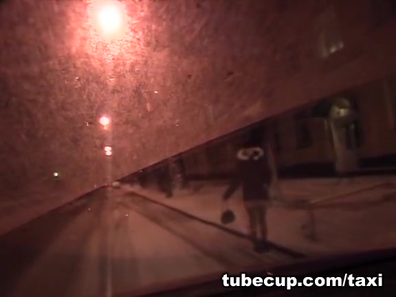 Naked woman spied naked under taxi drivers hard rod