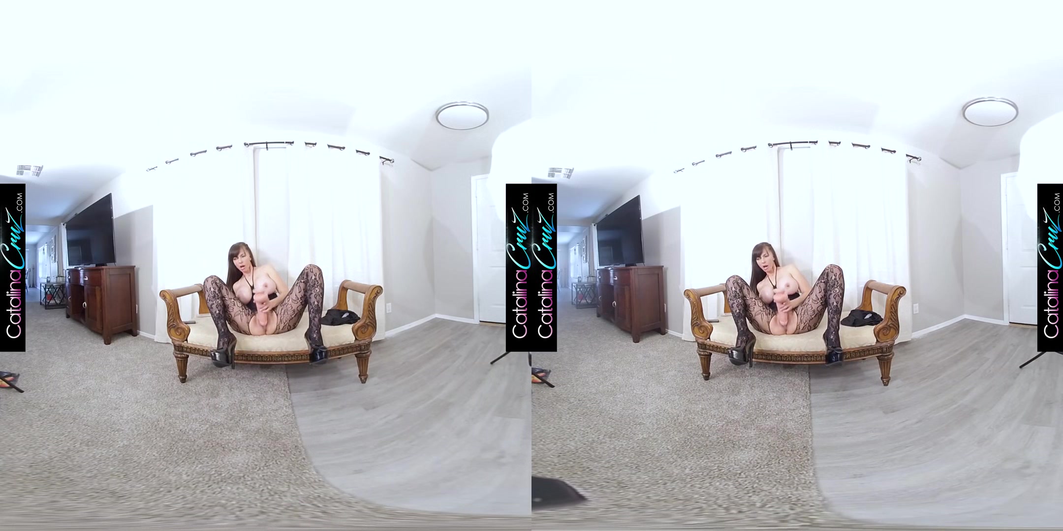 Catalina Cruz - Bad Bunny Love 5k Vr
