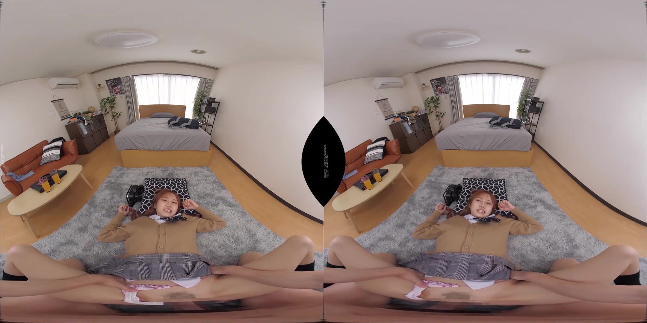 Amiri Saito - Gyaru Sucked Into Vr Left All Exposed For My Naughty Devices
