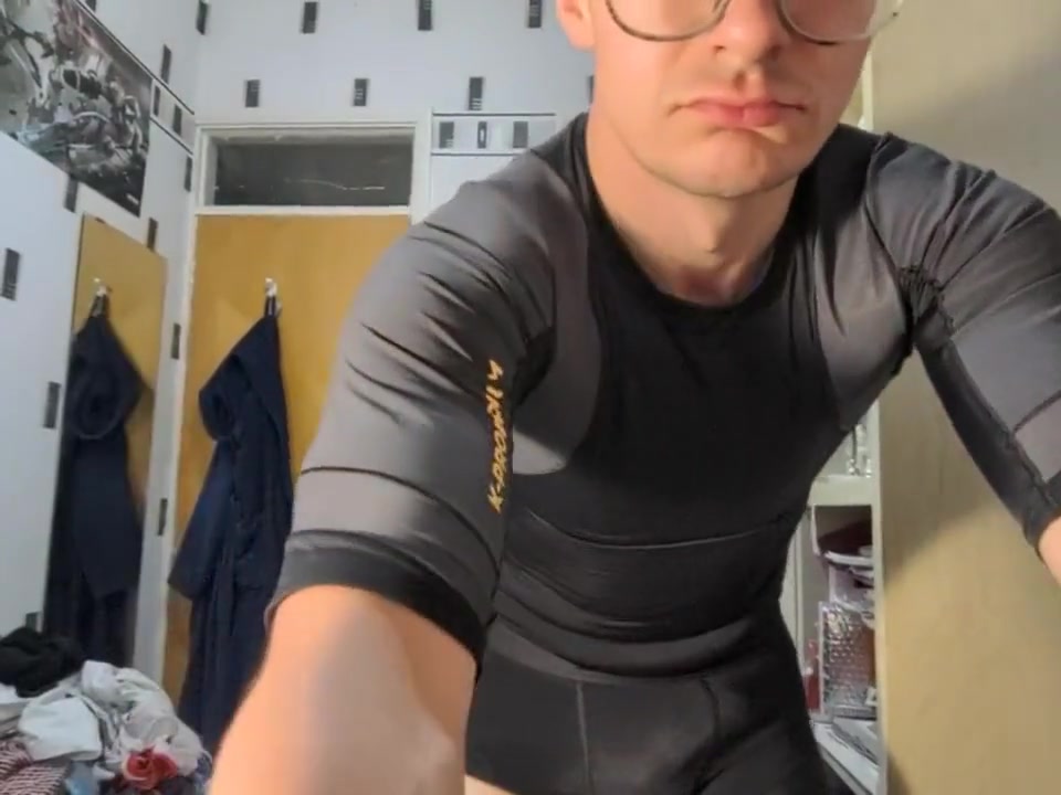 Lycra Wank - Skins Kpropium Posture Compression Tee And Skins Dnamic Tiny Shorts