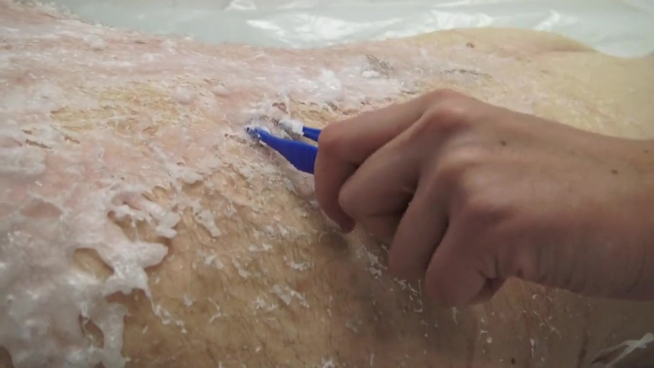 Bru tal Waxing! by Femdom Austria