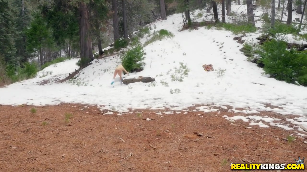 Luna Star & Kyle Mason in Snow Angel - RKPrime