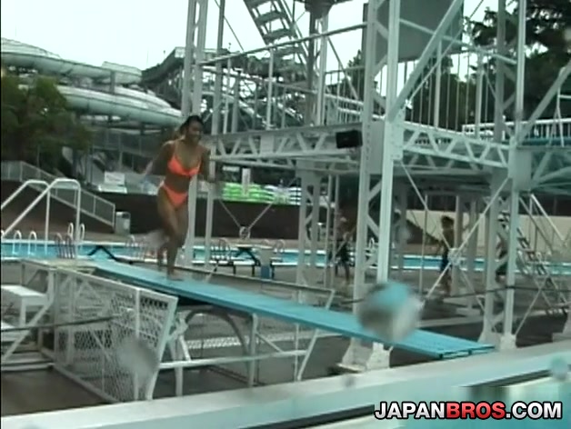 Japanese dames have cans fondled in water