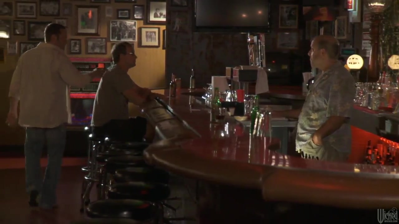 Lonely MILF Lezley Zen has sex at a local bar