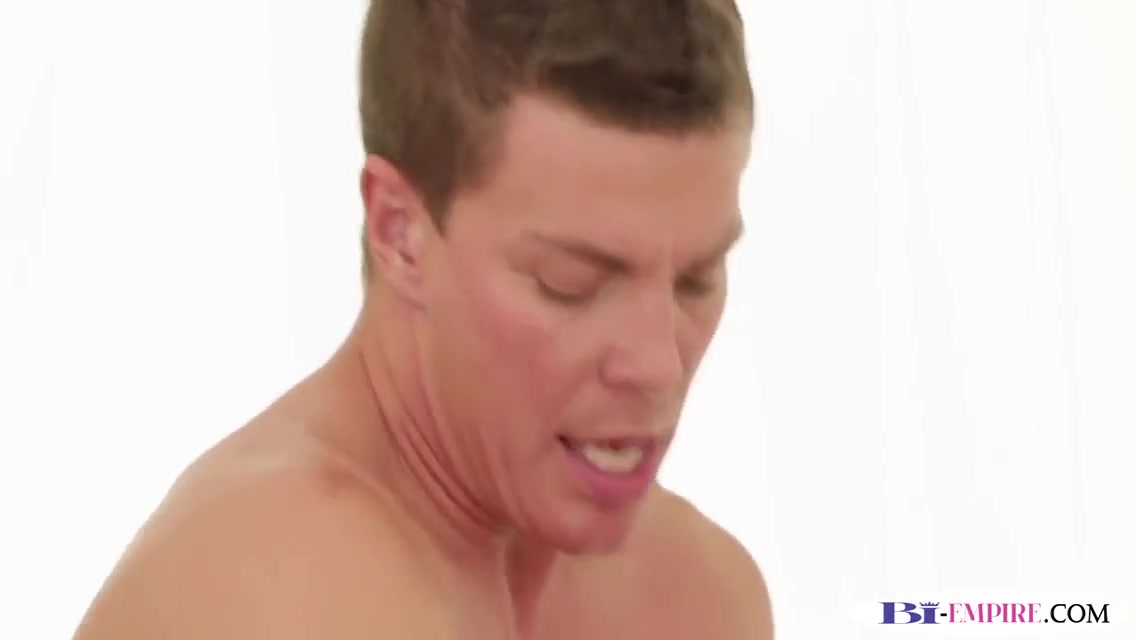 Anally Fucked Jock Fucks Pussy In A Threeway 6 Min