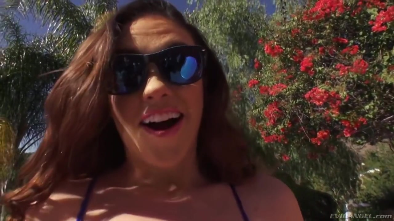 Roxy Raye - Anal Pros 2
