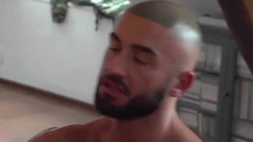 French Muscle Fuck