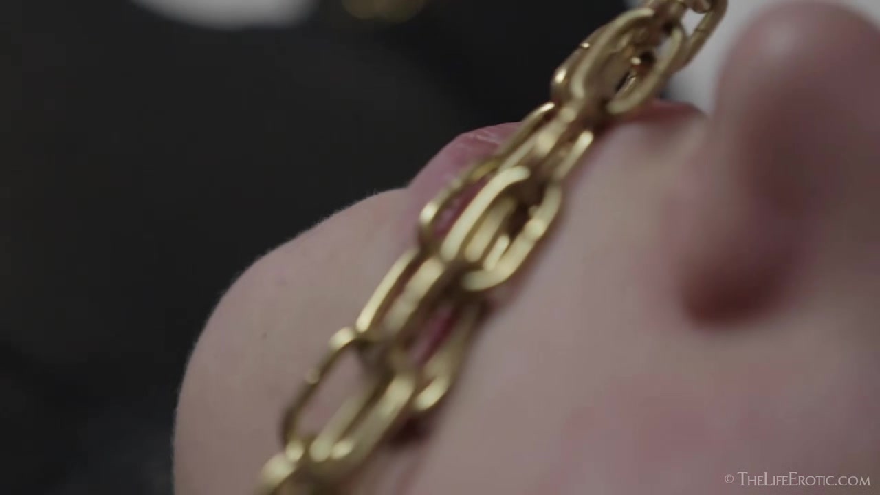 Golden Touch 2 - Lizzy B - TheLifeErotic