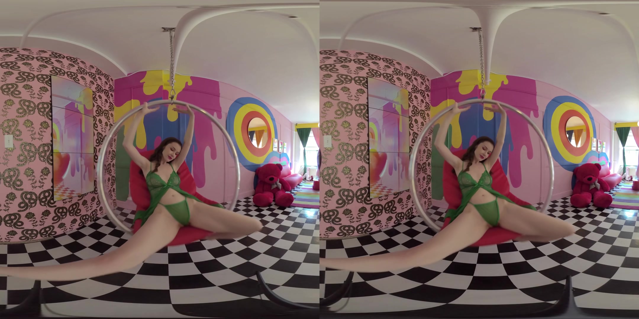 Swinger VR - EmilyBloom