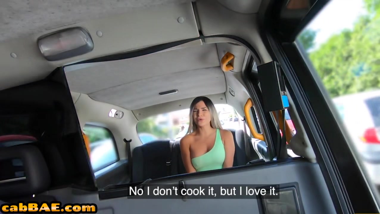 Sexy car bae enjoys fucking by big dick in wet pussy hole