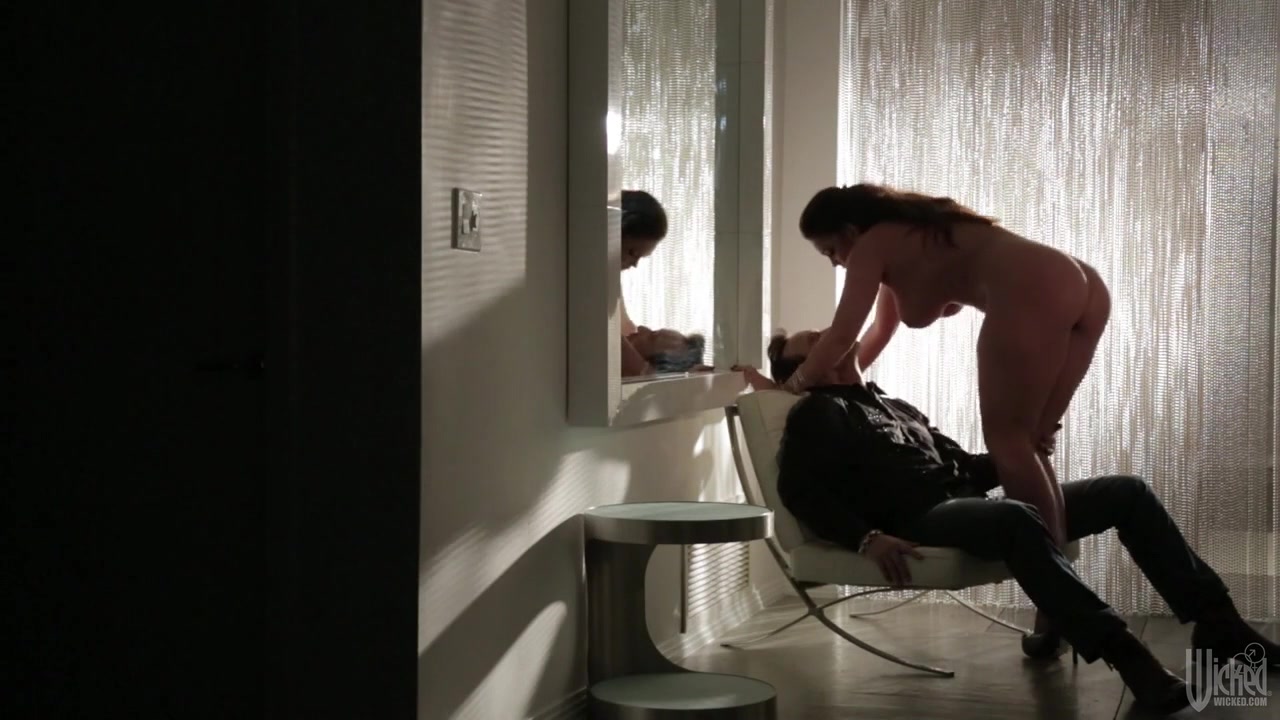 Alison Tyler In Jessica Drake Guide To Wicked Sex: The Art Of The Striptease, Scene 4
