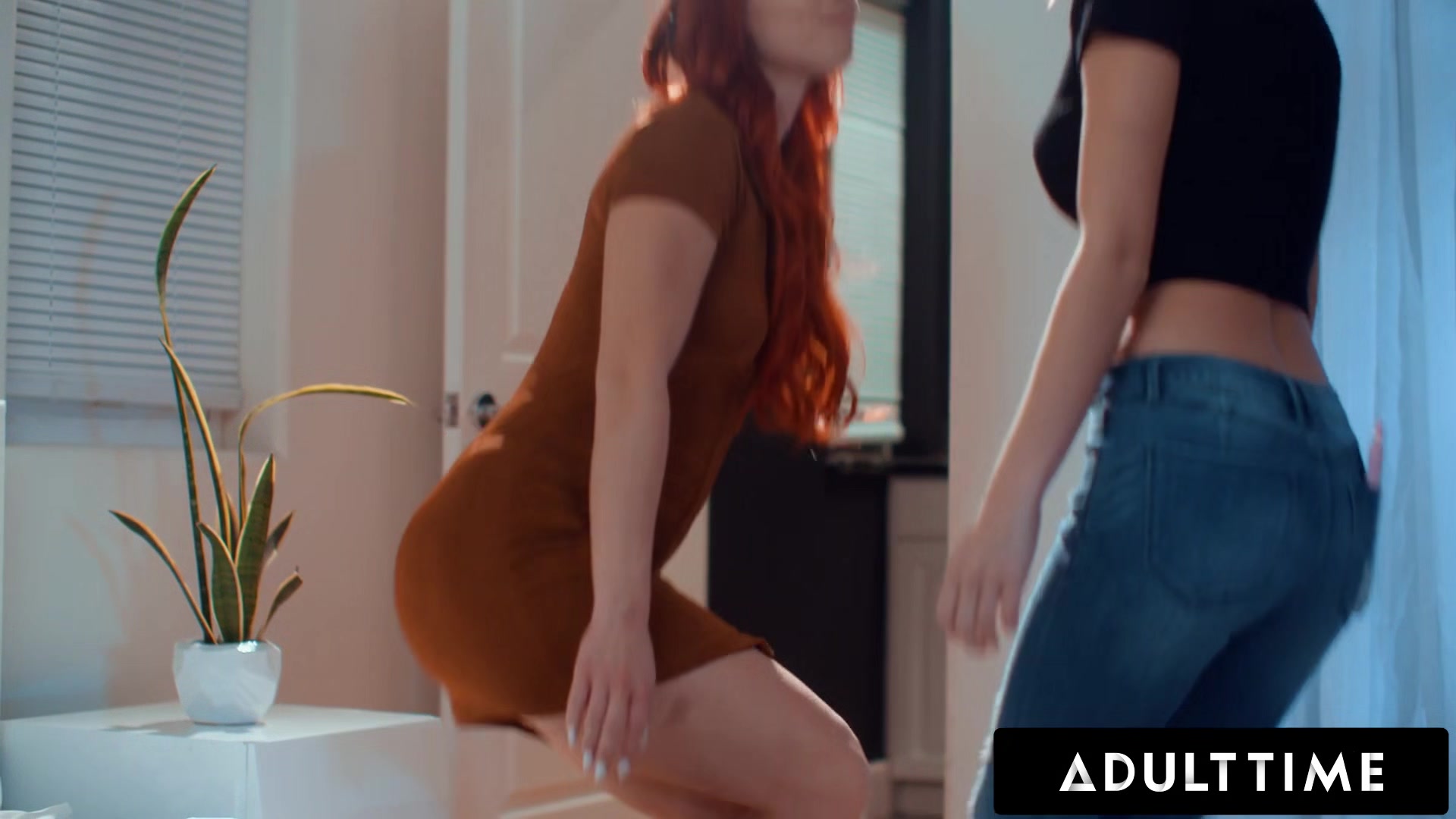 ADULT TIME - Redhead Babes Aidra Fox and Kenna James Scissor Until They ORGASM! SENSUAL LESBIAN SEX!