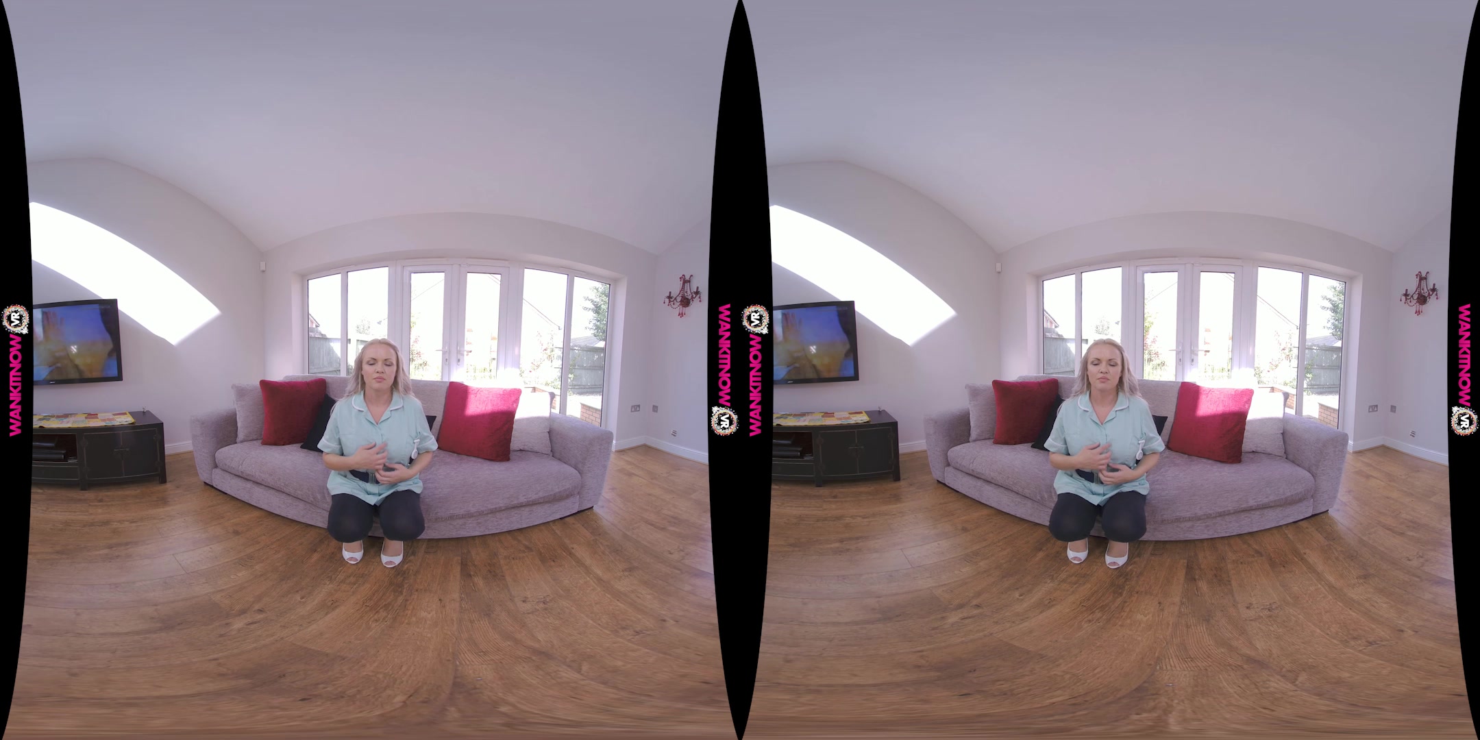 Help Your Boner featuring Frankie Babe - WankitNowVR