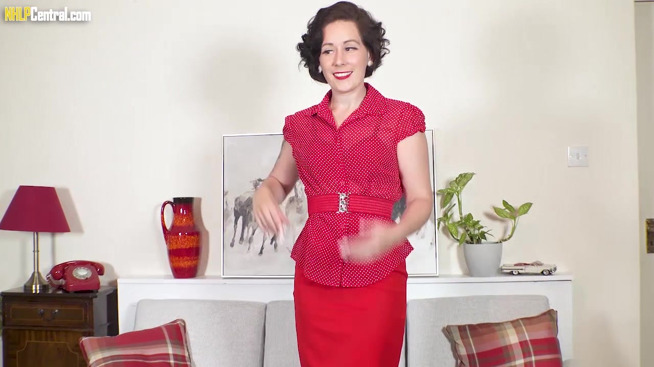 Belle O'Hara Stocking Fetish Video