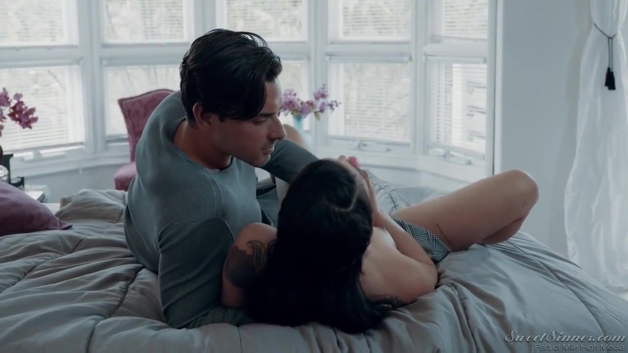 Gina Valentina And Ryan Driller In Babysitter13 - Ginas New Vibrator Gina
